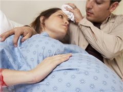 <b>孕妇胃疼怎么办？</b>